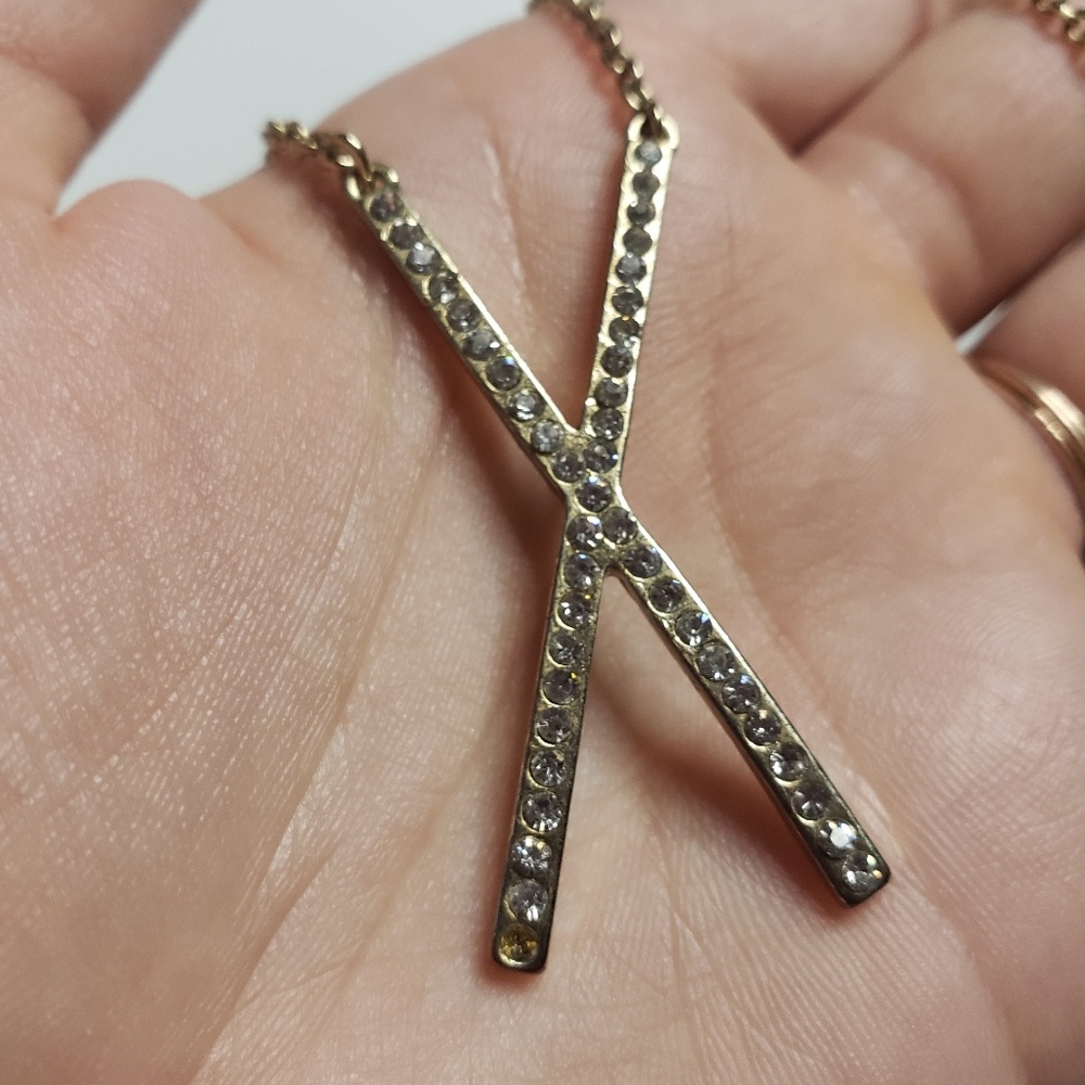 Pendant necklace